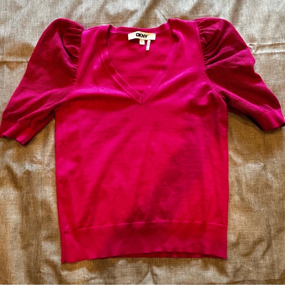 DKNY Women's V-Neck Sweater in Vibrant Pink - Picture 1 of 8
